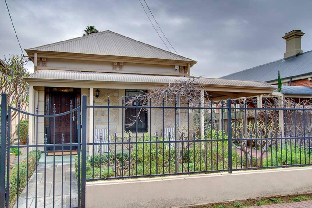 St Peters SA Accommodation Kalgoorlie