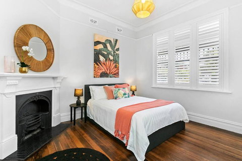 EDW19 - Stylish 2-Bed, 2-Bath Townhose In Drummoyne - Accommodation Kalgoorlie 4