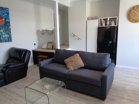 Erwins Lagoon Retreat - Accommodation Kalgoorlie 2