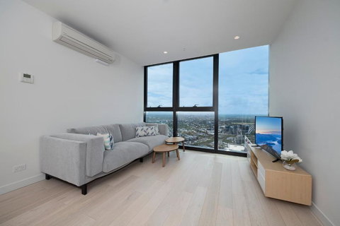 EQ Tower Modern Apartments Melbourne Central CBD - Accommodation Kalgoorlie 3