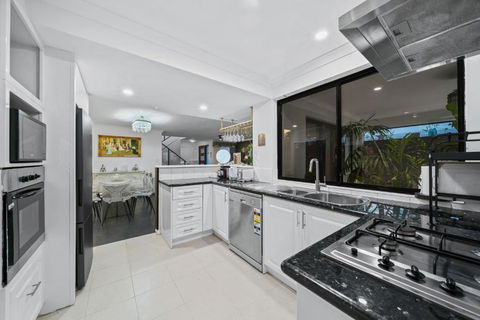 Equitice Winter Moonlight Villa - Accommodation Kalgoorlie 2