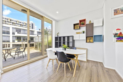 Fabulous 2B Apt Waterloo - Accommodation Kalgoorlie 3
