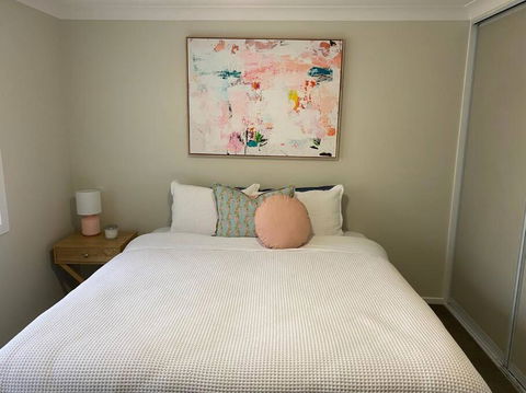 Family Favourite, Spacious 2 Bedroom Unit - Accommodation Kalgoorlie 2