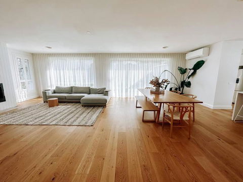 Farm Stay In Stunning New Home - Accommodation Kalgoorlie 0