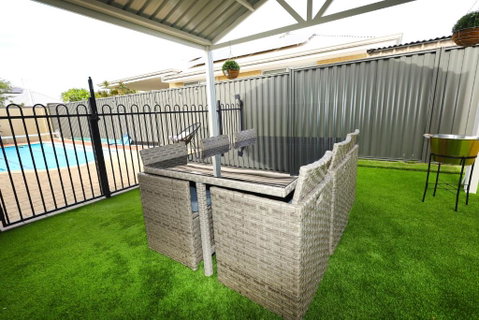 Family Holiday Home - Accommodation Kalgoorlie 1
