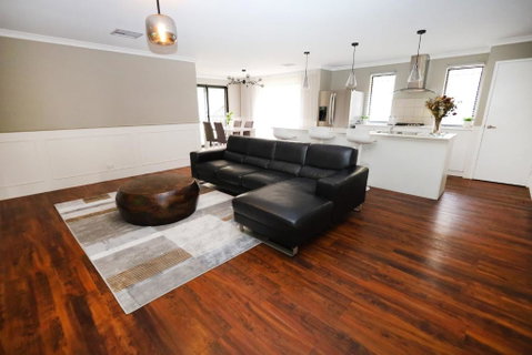 Family Holiday Home - Accommodation Kalgoorlie 4