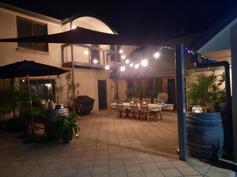 Frogmouth Hollow - Accommodation Kalgoorlie 3
