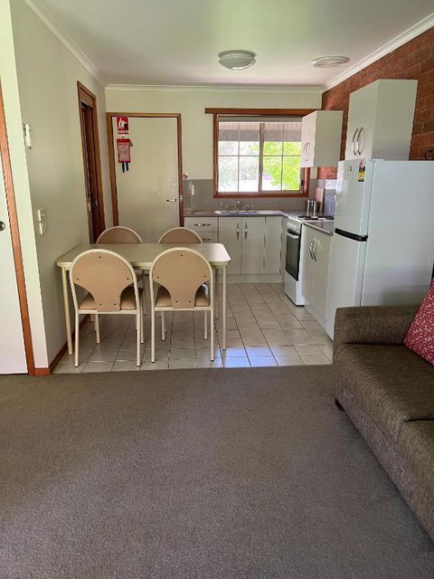 Greenways Holiday Units - Accommodation Kalgoorlie 4