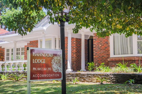 Hahndorf Lodge Pioneer Suite - Main Street Hahndorf On Site Secure Parking - Accommodation Kalgoorlie 0