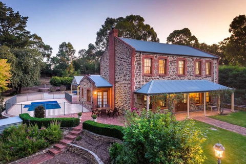 Hahndorf Luxury Retreat 5 Bedrooms For 12 Guests - Accommodation Kalgoorlie 0