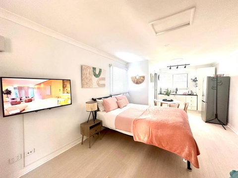 Happy Studio In NewCastle - Accommodation Kalgoorlie 0