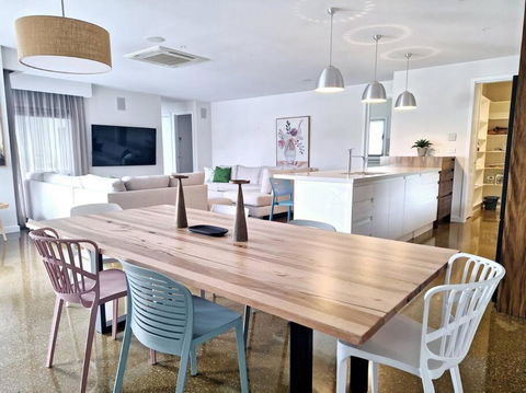 Hildeton Pool House - Accommodation Kalgoorlie 2