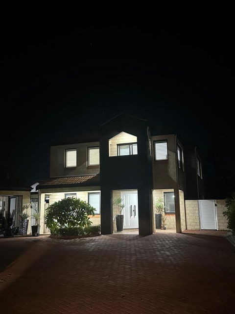Hillarys Sea-View Panoramic Living - Accommodation Kalgoorlie 1