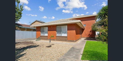 Holiday Rentals - Accommodation Kalgoorlie 1