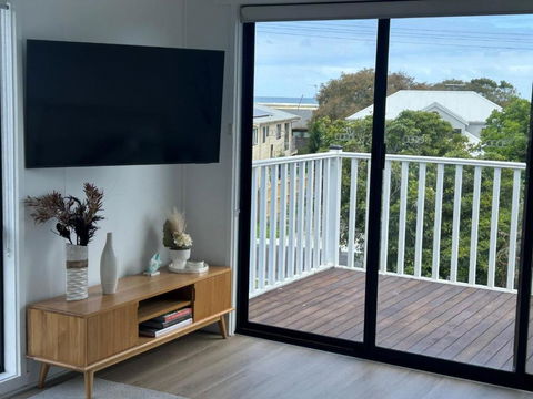 Iconic Beach House On Bruce - Accommodation Kalgoorlie 2