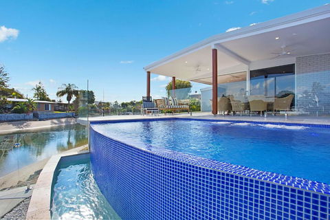 INCREDIBLE VALUE - Perfect For Large Families - Accommodation Kalgoorlie 0