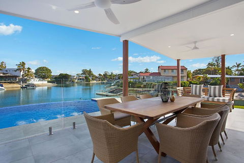 INCREDIBLE VALUE - Perfect For Large Families - Accommodation Kalgoorlie 1