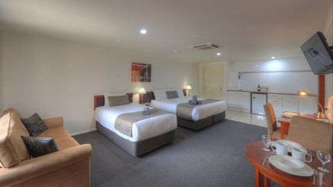 INVERELL RSM CLUB MOTEL - Accommodation Kalgoorlie 2