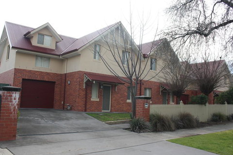 Albury Suites - Schubach Street - Accommodation Kalgoorlie 3