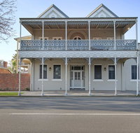 Albury Suites - Waterstreet - Accommodation Kalgoorlie