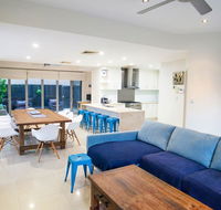Alexandra Headland Luxury Townhouse - Accommodation Kalgoorlie