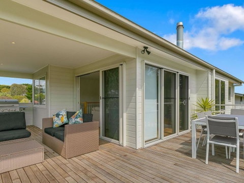 All Decked Out - Accommodation Kalgoorlie 3