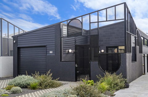 Allure On Barclay - Accommodation Kalgoorlie 2