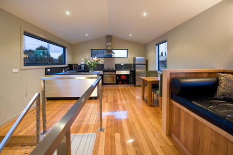 Alofi - Accommodation Kalgoorlie 1