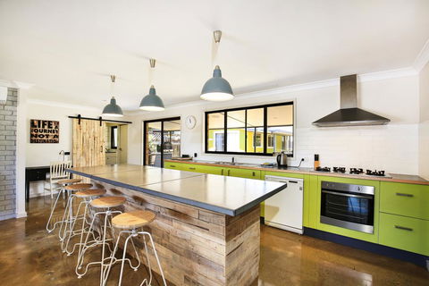 Aloha - Pet & Family Friendly - 10 Min Walk To Beach - Accommodation Kalgoorlie 0