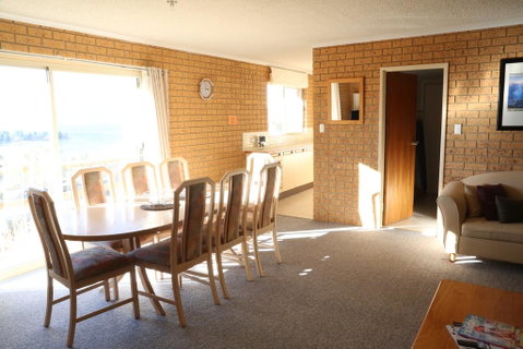 Alto Vista 6 - Accommodation Kalgoorlie 1