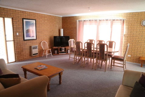 Alto Vista 6 - Accommodation Kalgoorlie 2