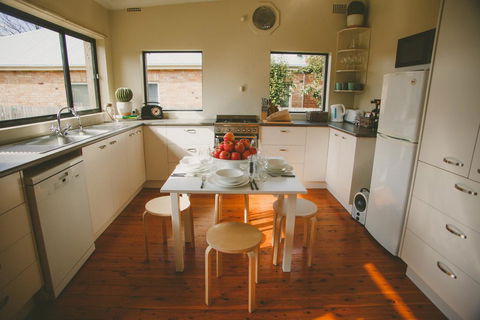 Apple Cottage, Orange NSW - Accommodation Kalgoorlie 3