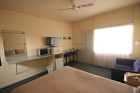 Aromet Motor Inn - Accommodation Kalgoorlie 0
