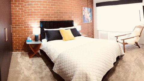 Arran On View - Accommodation Kalgoorlie 0