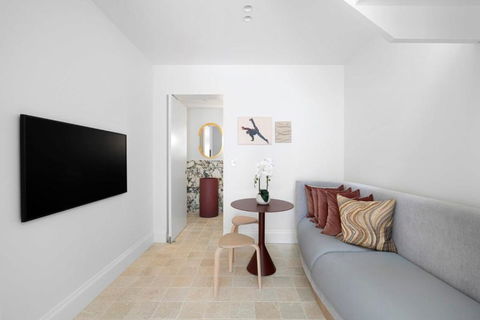 Luxury Designer Redfern House - Accommodation Kalgoorlie 1