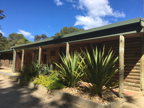 Mallacoota Log Cabins - Accommodation Kalgoorlie 0