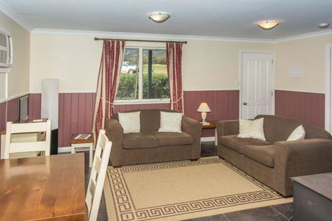 Manyat Peak Cottages Boobook - Accommodation Kalgoorlie 3