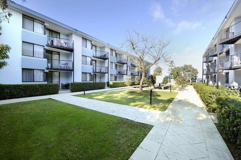 Melville Oasis - Accommodation Kalgoorlie 0