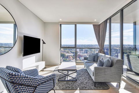 Meriton Suites Liverpool - Accommodation Kalgoorlie 0
