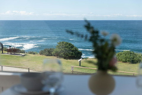 Maroubra Ocean&Beach View Private 1 Bedroom Apartment - Accommodation Kalgoorlie 2