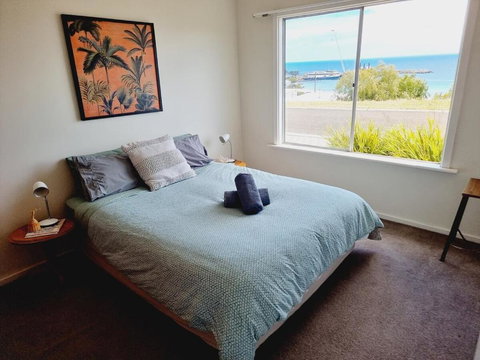 Mint - Accommodation Kalgoorlie 2