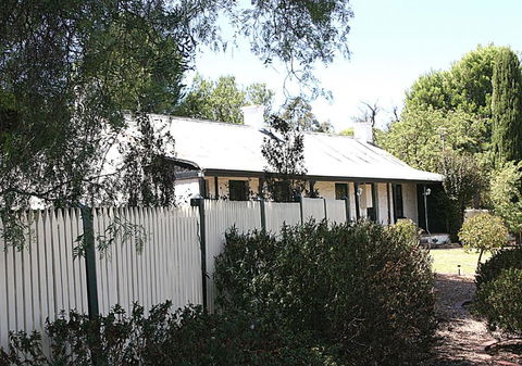 Miss Mabel Cottage - Accommodation Kalgoorlie 1