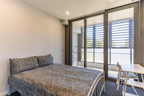 Modern 2B With Loft Bed Parking Central Mascot - Accommodation Kalgoorlie 2