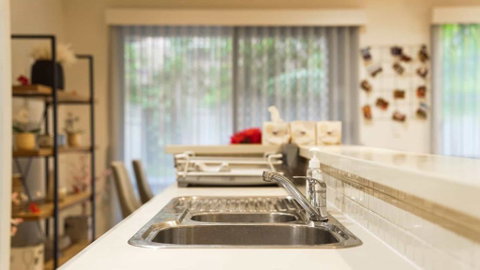 Modern 3BD Townhouse In Marsfield - Accommodation Kalgoorlie 3