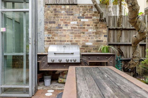 Modern & Stylish 3BR In Redfern - Accommodation Kalgoorlie 1