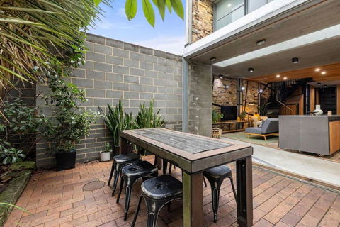 Modern & Stylish 3BR In Redfern - Accommodation Kalgoorlie 3
