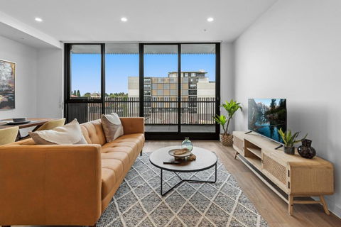 Modern Apartment On Burgundy Precinct & Parklands - Accommodation Kalgoorlie 0