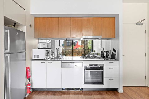 Modern Apt - Free Parking - Convenient Location - Accommodation Kalgoorlie 3
