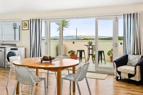 MUS14 - 2 Bedroom Apartment - Muston Street, Mosman - Accommodation Kalgoorlie 0