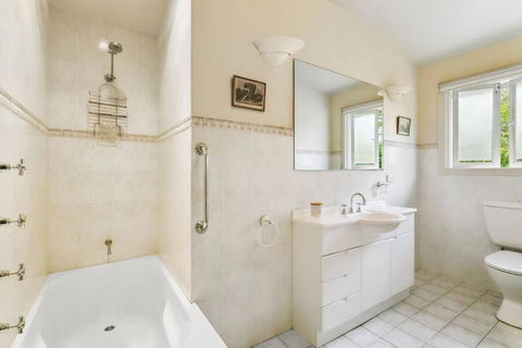 MUS14 - 2 Bedroom Apartment - Muston Street, Mosman - Accommodation Kalgoorlie 1